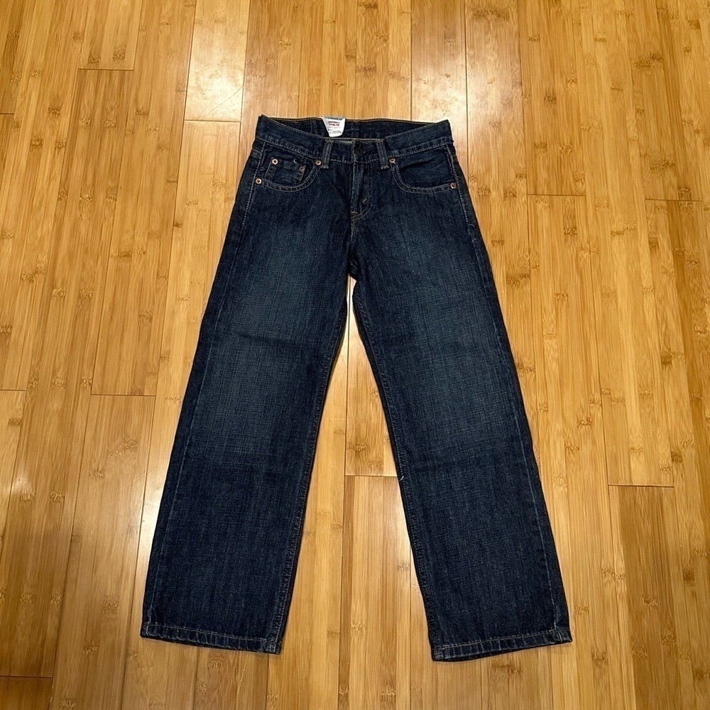 NWT Levi jeans - Picture 5 of 5